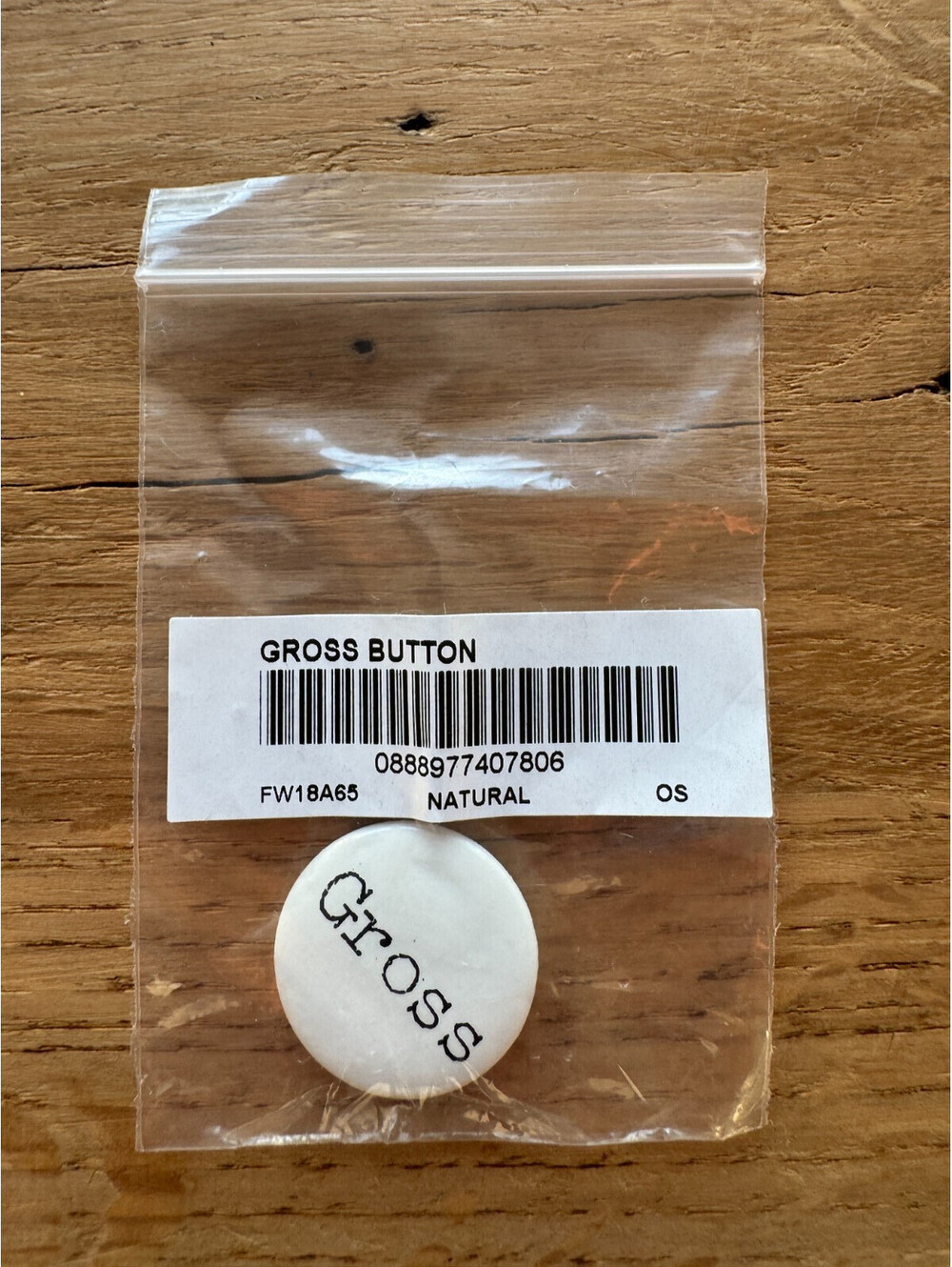 Supreme Gross Pin White FW18 Button Brand New NWT